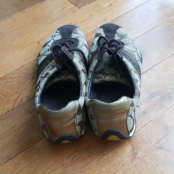 SOLD Coach shoes - Picture 3 of 8
